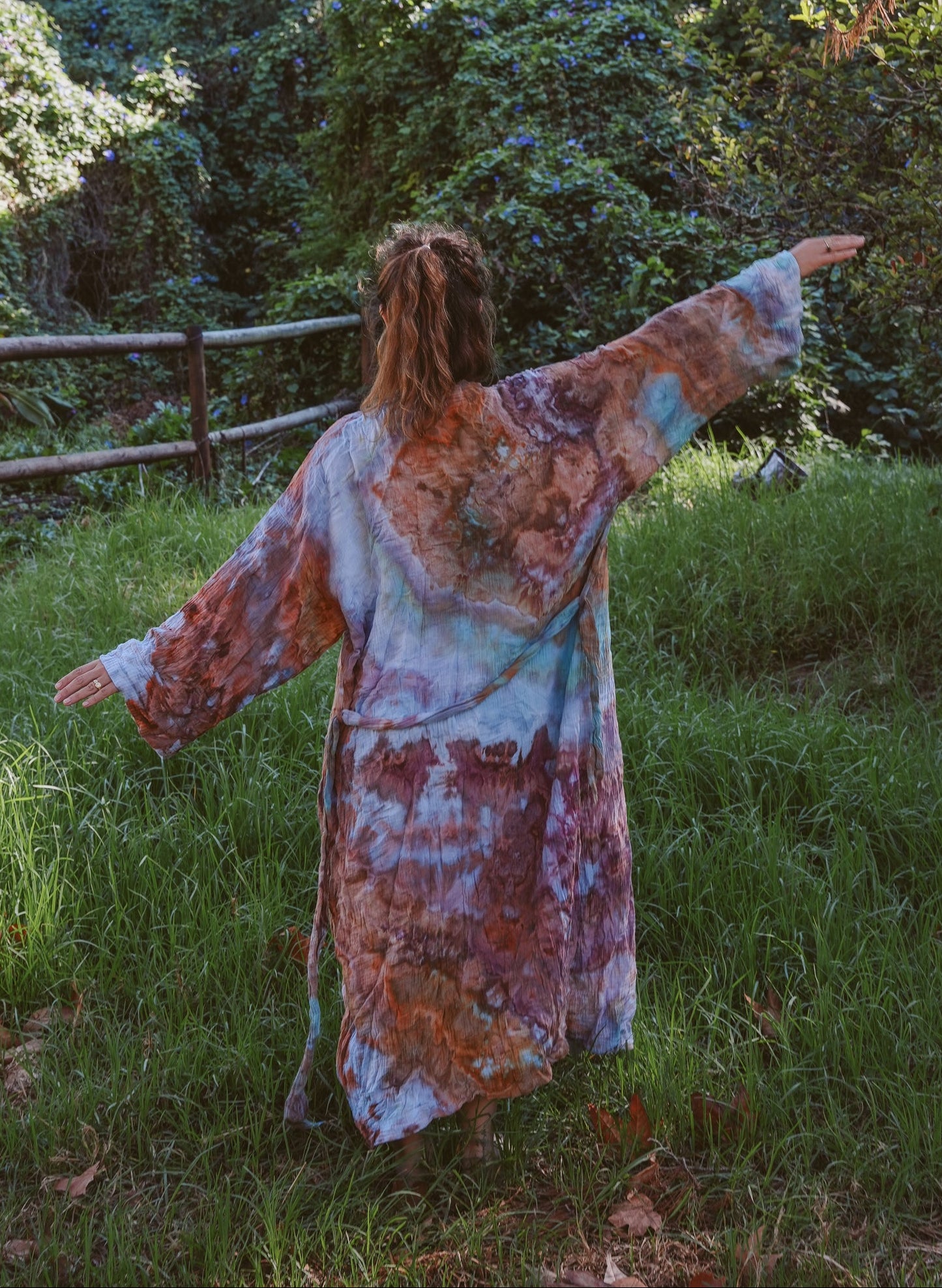 Robe 8 of 9